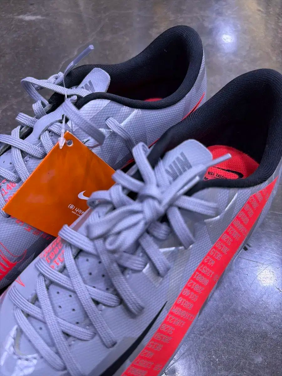 ジュニア マーキュリアル