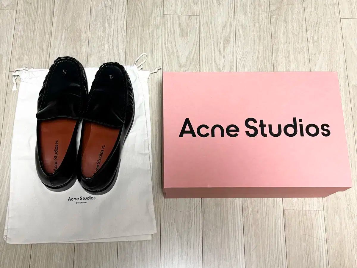 AcneStudios(アクネストゥディオズ) ローファー - メルカリ
