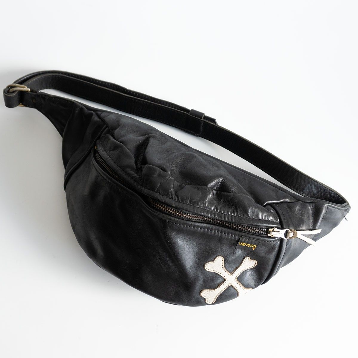 vanson ブラック ボディバッグ backdrop 美品】VANSON×BACKDROP【ファニーバッグ】レザー ボディバッグ