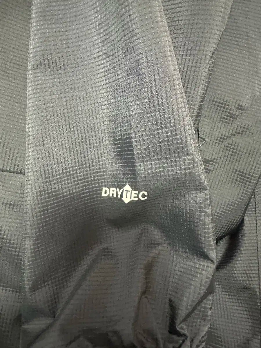 モンベル サンダー ジャケット m サイズ