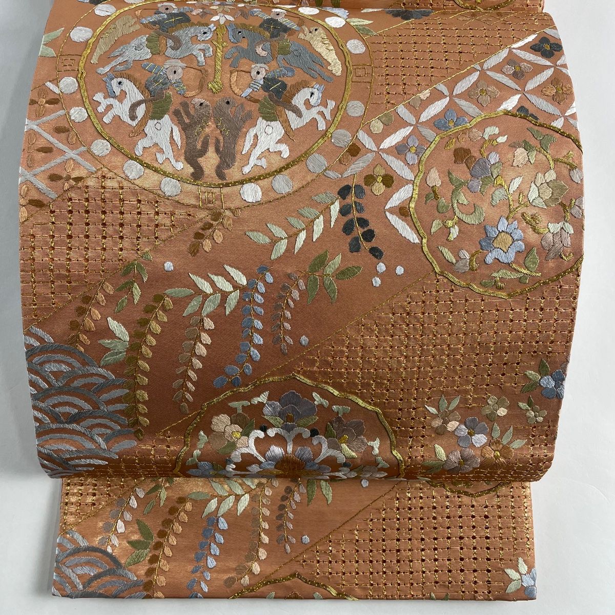 袋帯 華文 連珠文 金糸 汕頭刺繍 ピンクベージュ 六通 正絹