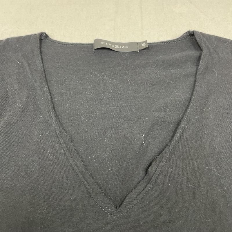 【美品】CIVARIZE◆バックフェザープリントVネックTシャツ CIVARIZE◇バックフェザープリントVネックTシャツ - メルカリ