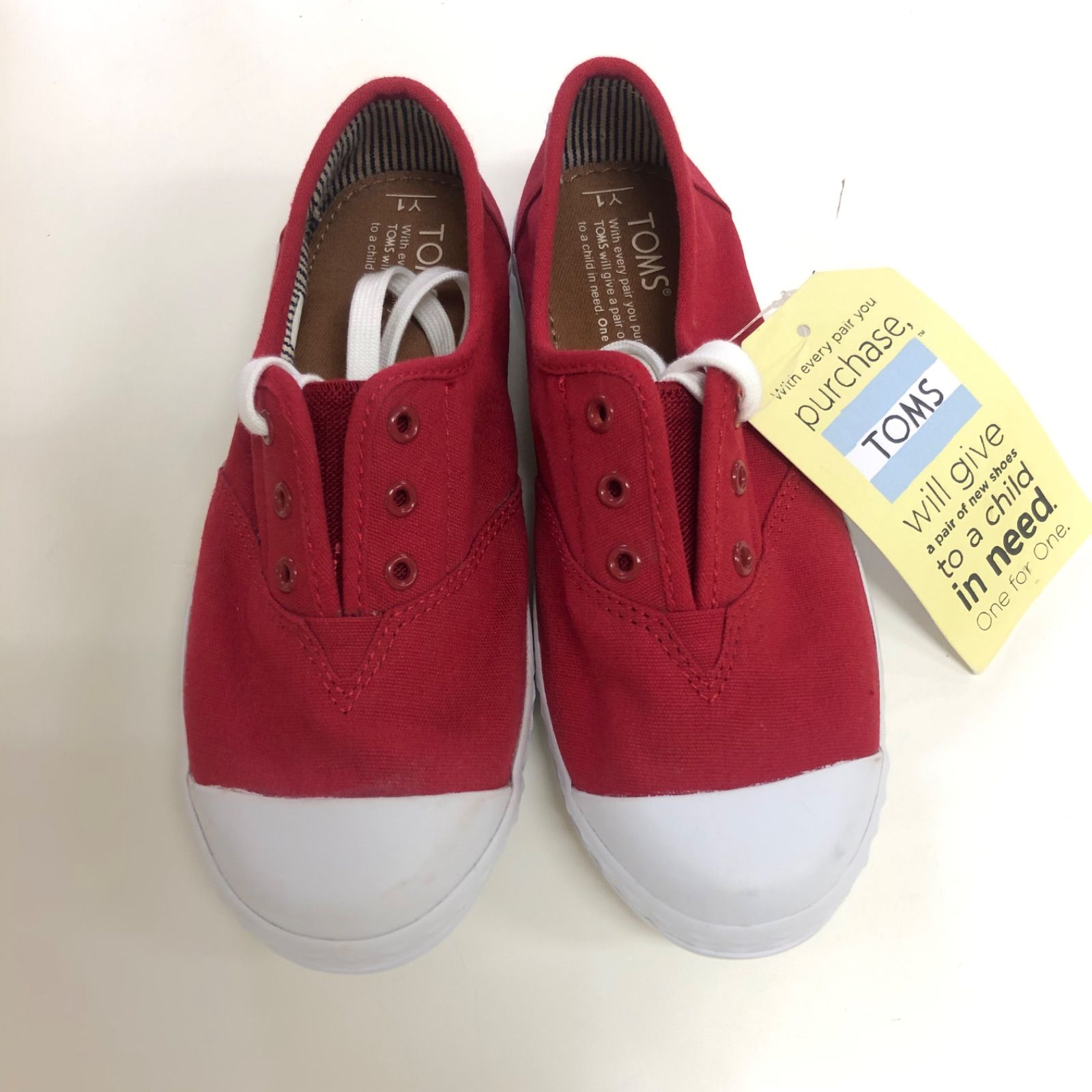 未使用品】TOMS トムス スニーカー 20cm - メルカリ