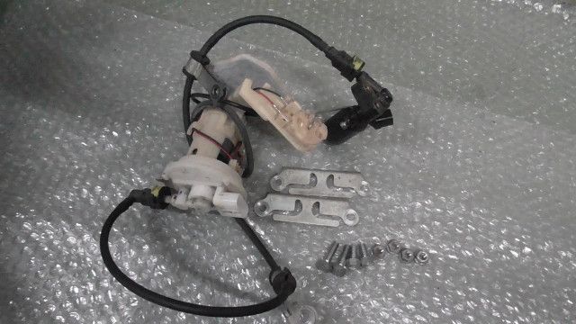 ダンク AF74-1005xxx の フューエル ポンプ 1757472991