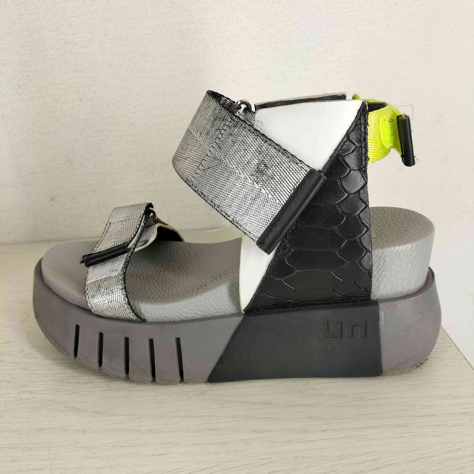 ユナイテッドヌード UNITED NUDE Delta Run レディース 35 - メルカリ