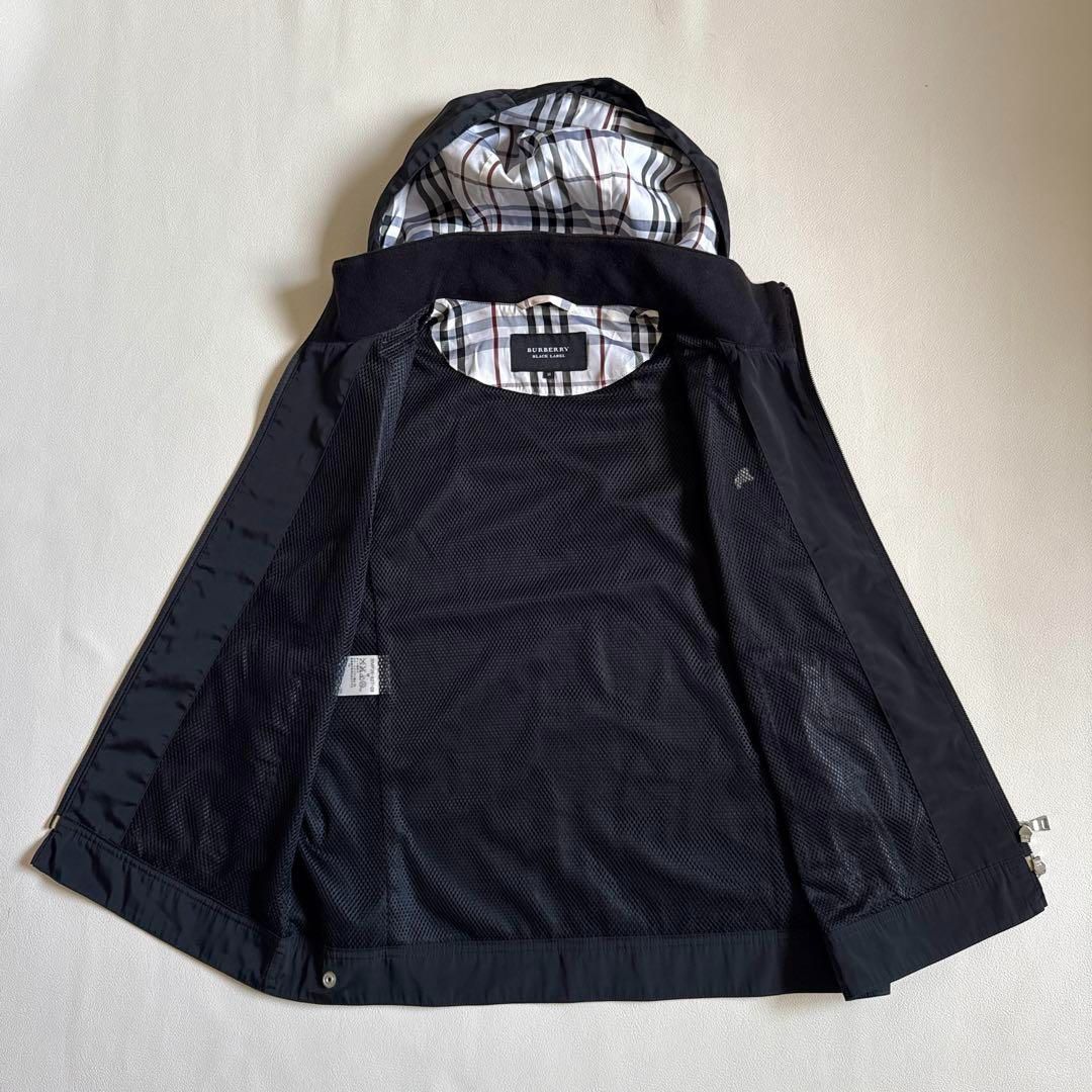バーバリーブラックレーベル フード付きベスト ホースロゴ ノバ