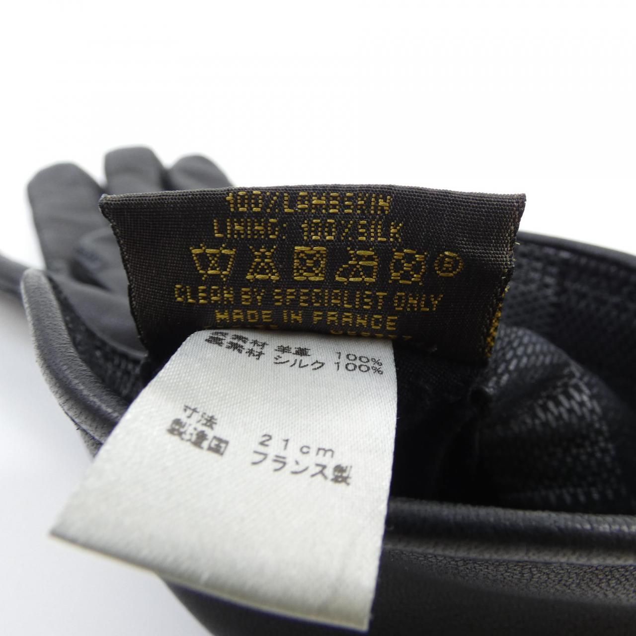 VUITTON GLOVE