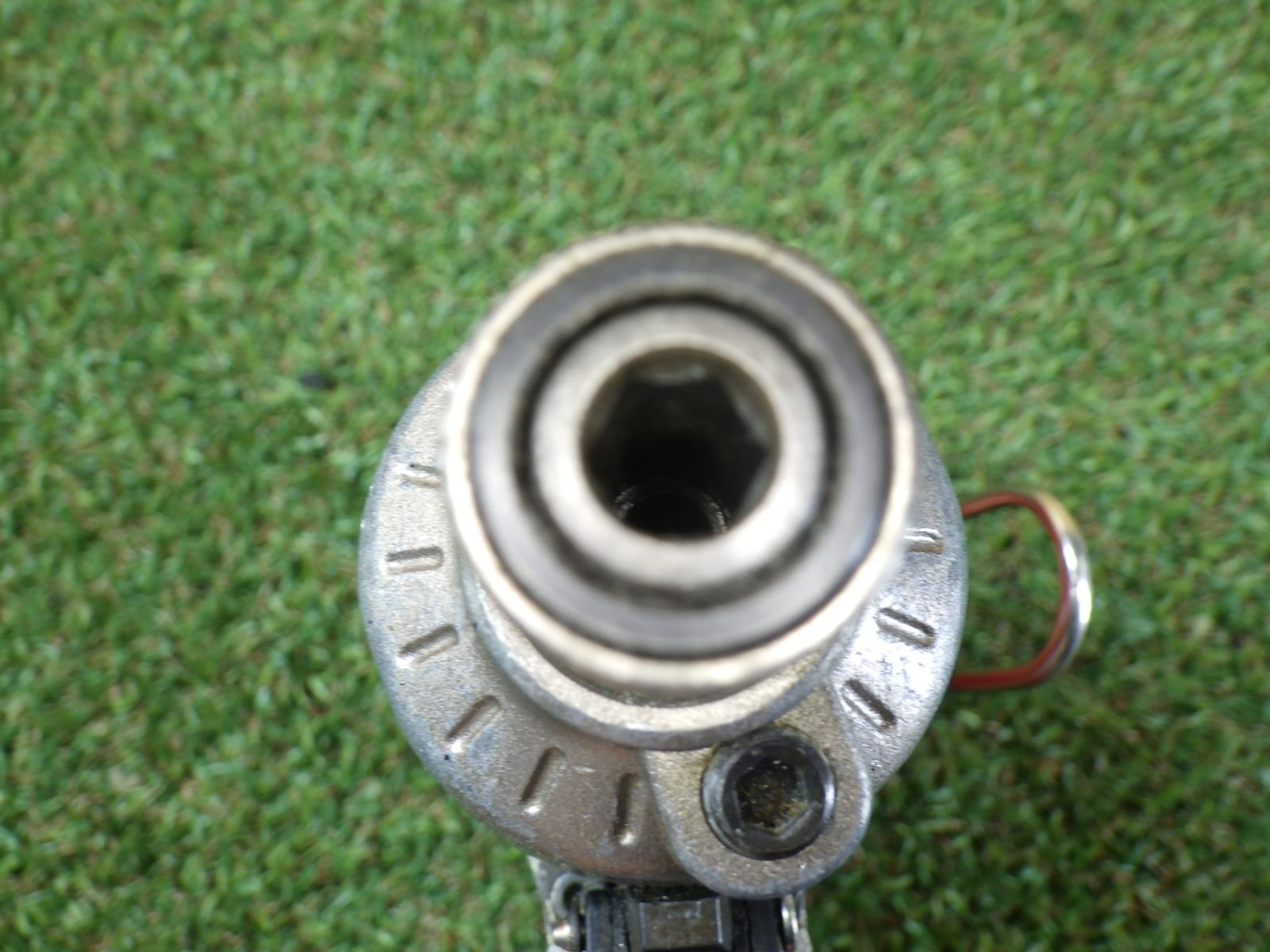 回転止まりません マックス 高圧 エアインパクトドライバー HF-ID7P1