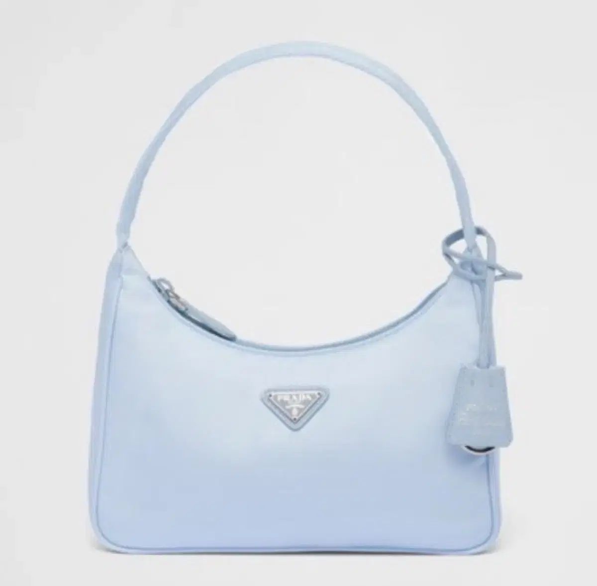 PRADA(プラダ) ホーボーバッグ 水色 スカイブルー Re-Edition リ