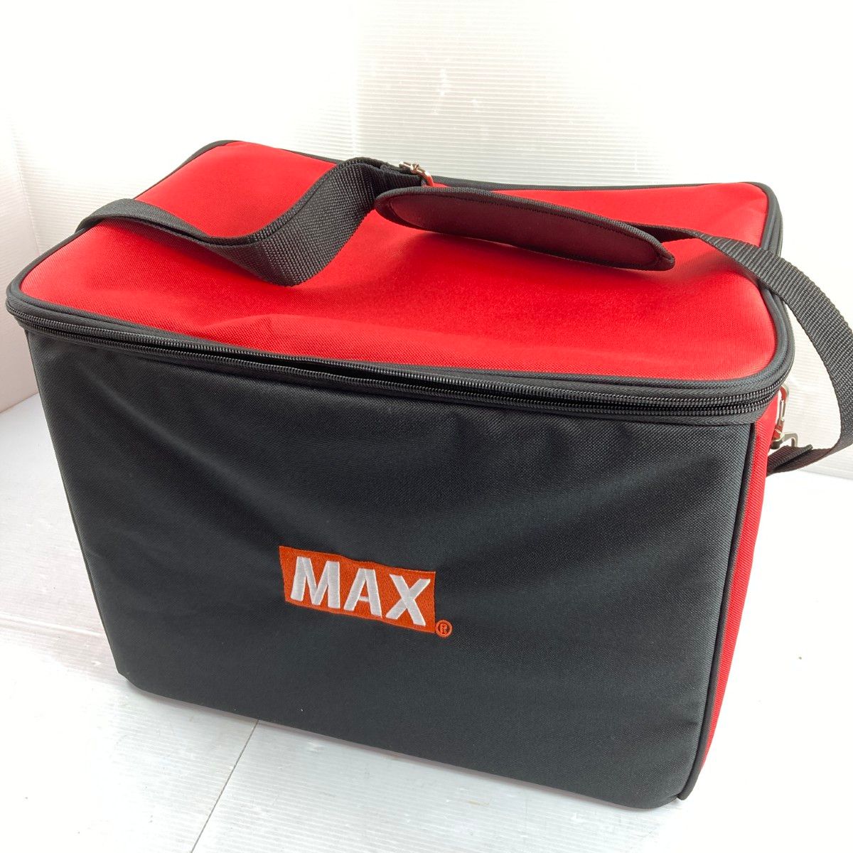 125mm 充電式防じん兼用丸のこ