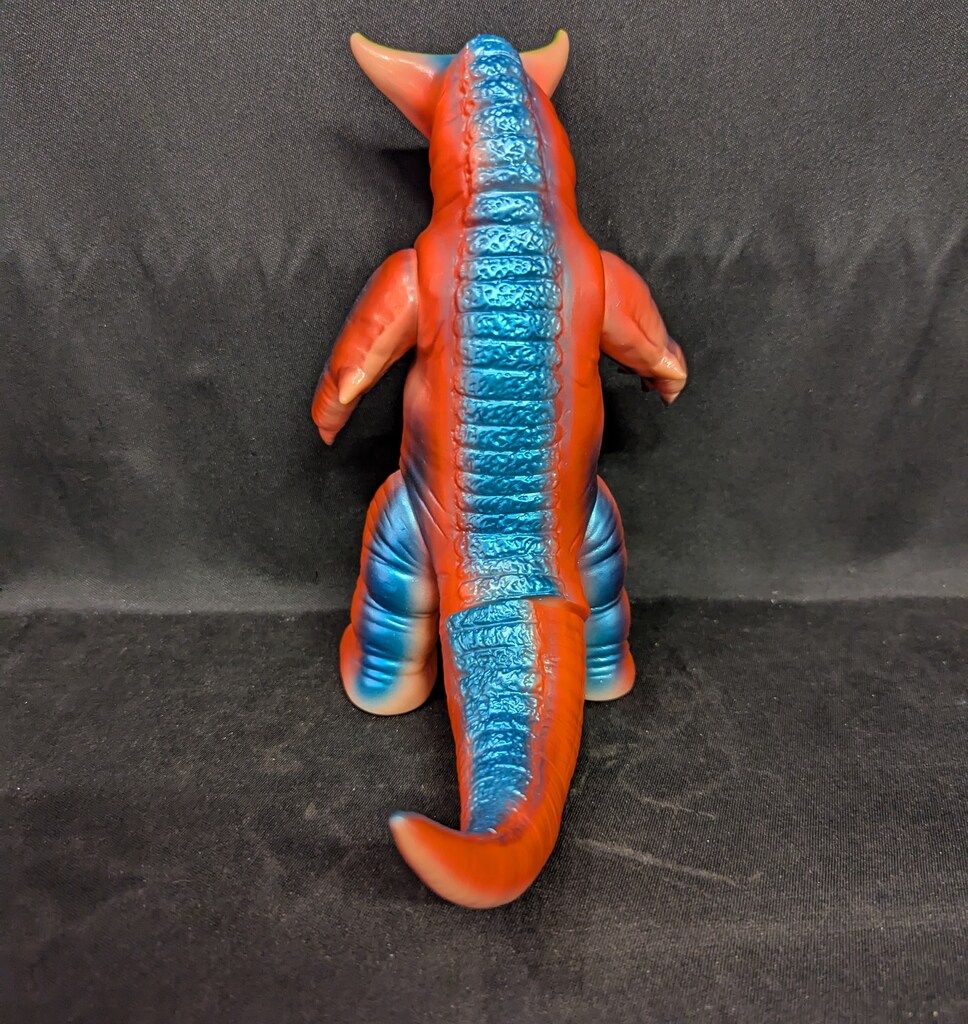 ブルマァク ブルマァクの怪獣シリーズ ゴモラ レトロカラー 肌色
