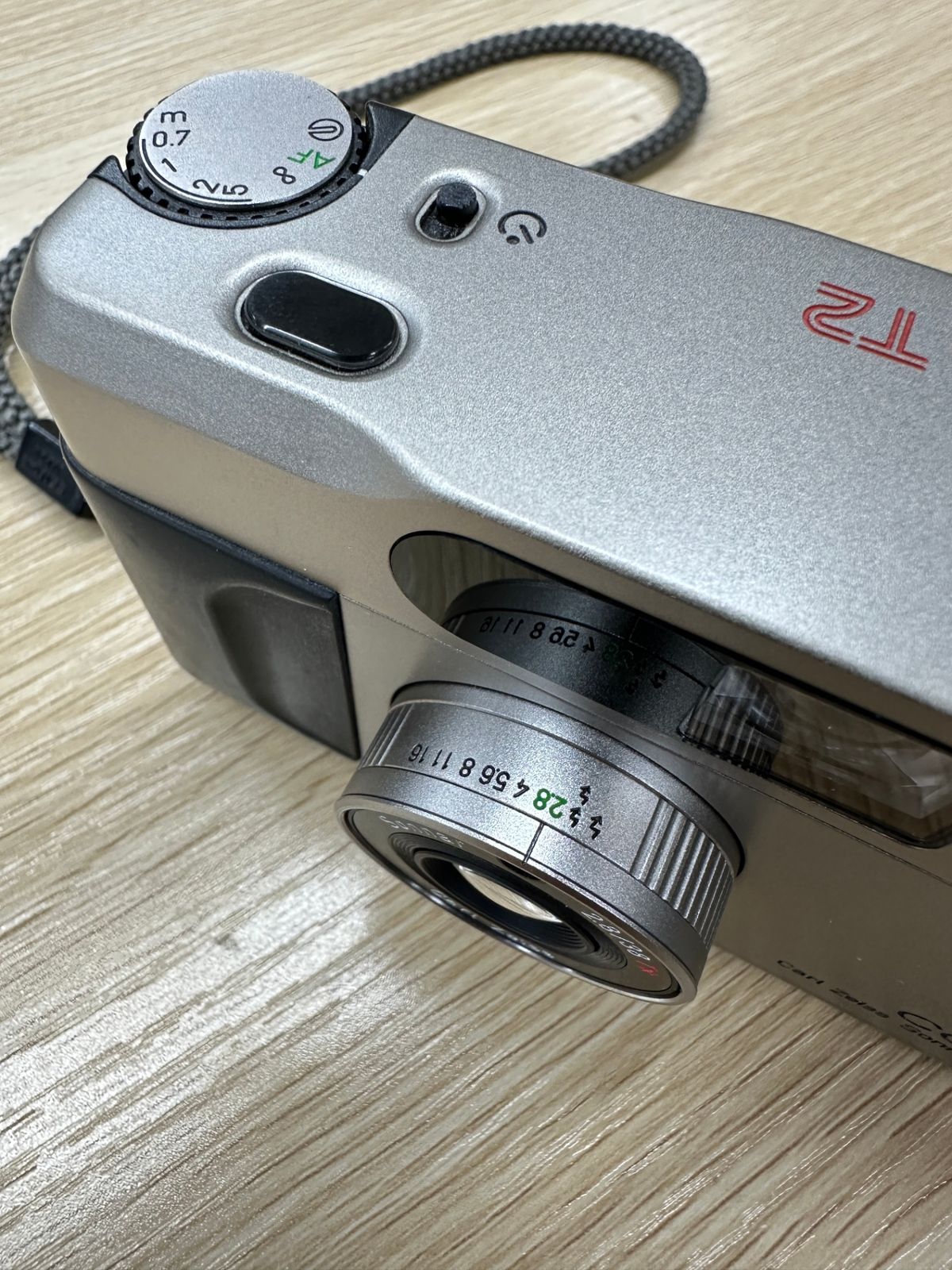 CONTAX T2 Carl Zeiss Sonnar 2.8/38 ジャンク品 CONTAX T2 Carl Zeiss Sonnar 2.8/38 ジャンク品 CONTAX T2 Carl