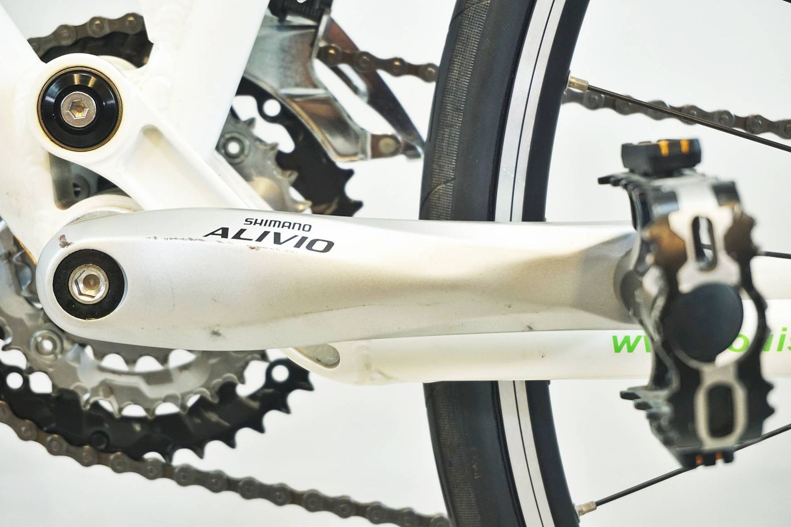 LOUISGARNEAU ルイガノ