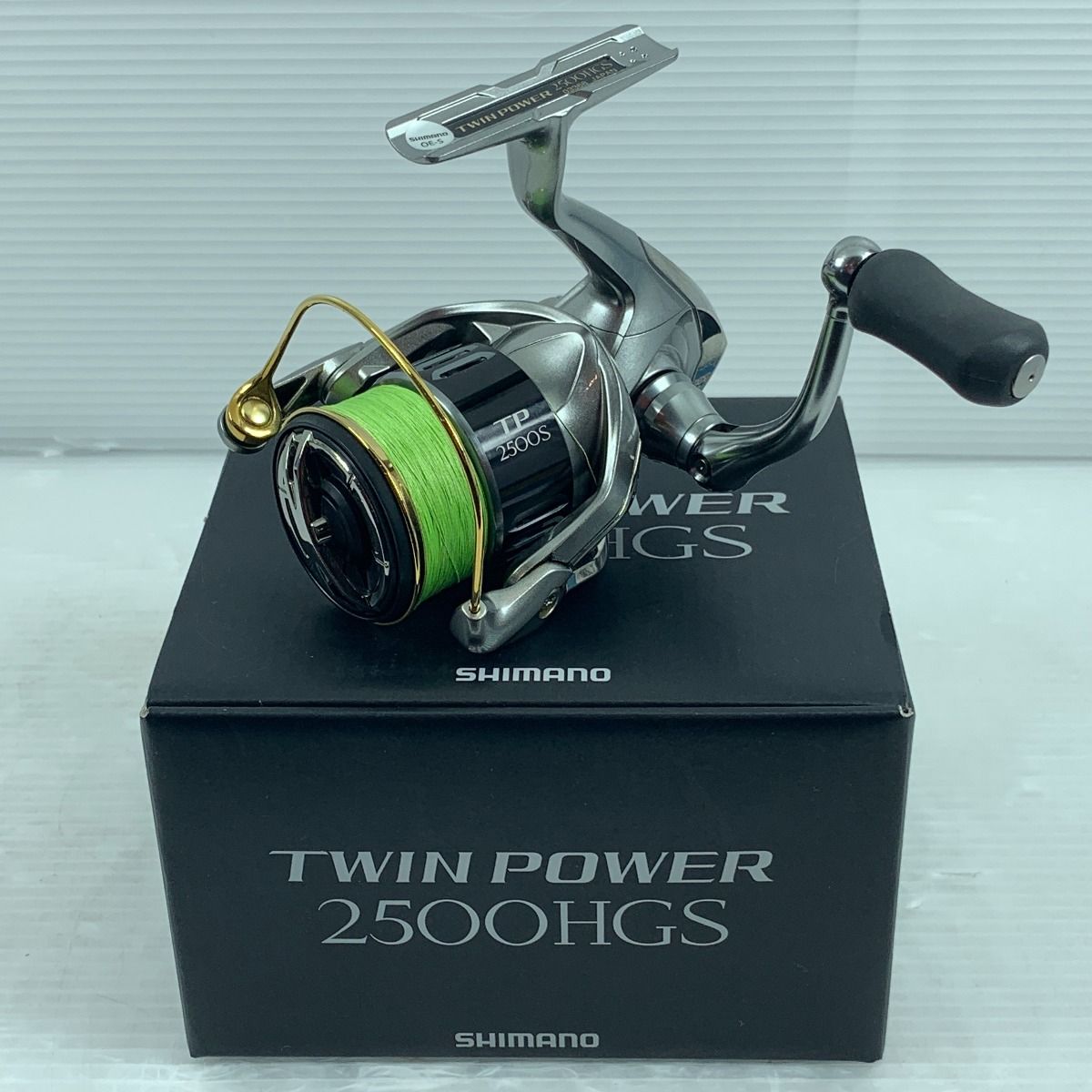 ττSHIMANO シマノ スピニングリール 15ツインパワー2500HGS 03368 - メルカリ