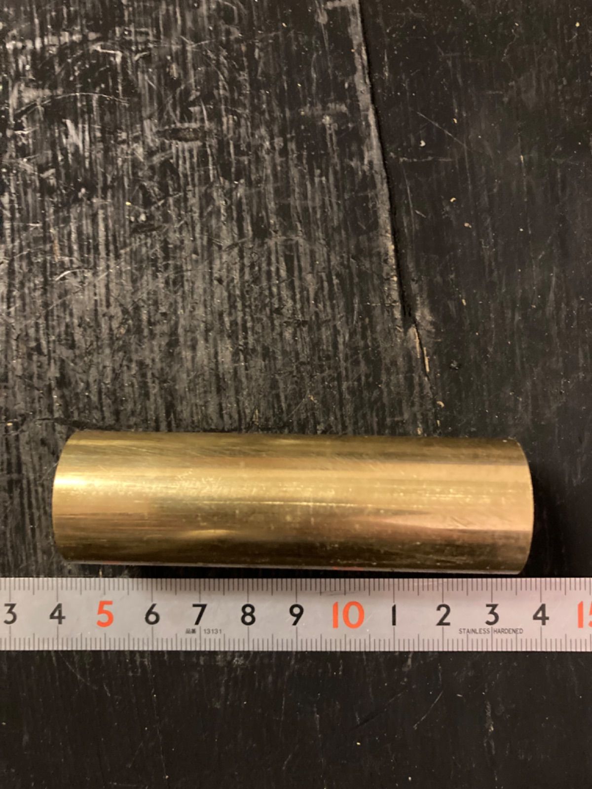 真鍮丸棒　カドミレス　φ25×82mm 外径素材肌　金属材料　端材　DIY