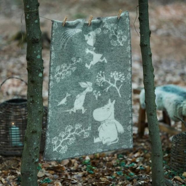 KLIPPAN クリッパン | ウール ミニブランケット ムーミン ウィンターランド グレー | ブランケット ひざ掛け 北欧 トーベ ヤンソン Moomin 天然素材 リバーシブル シンプル インテリア