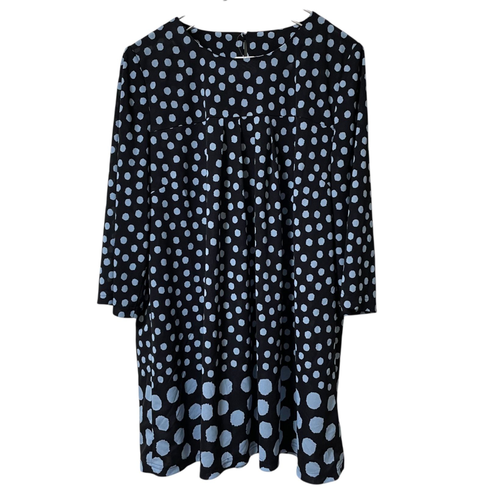 【新品】定価37,400円　レリアン　リボン付きドット半袖ブラウス　ブラック13 リボンディテールノースリーブブラウス【torrazzo donna