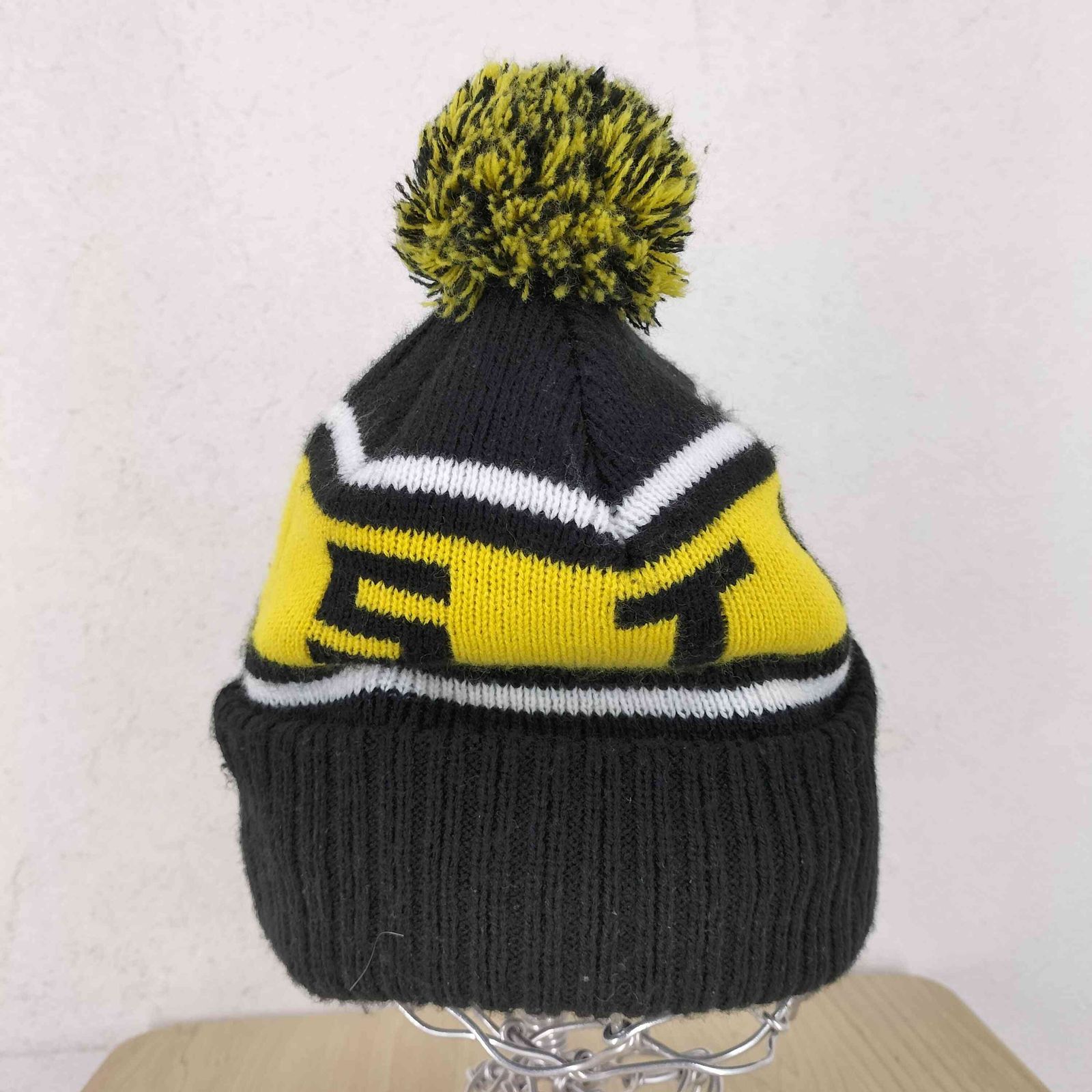 ステューシー Stussy ロゴデザインボンボン付きニットキャップ メンズ