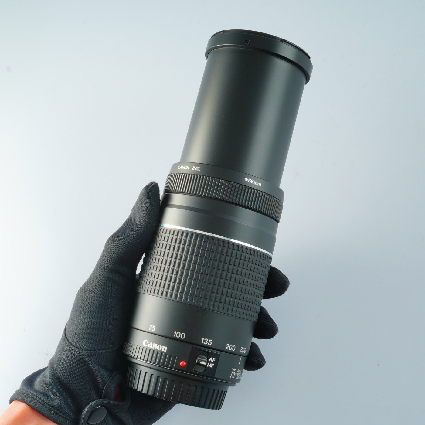 キヤノン EF 75-300mm F/4-5.6 Ⅲ ズームレンズ