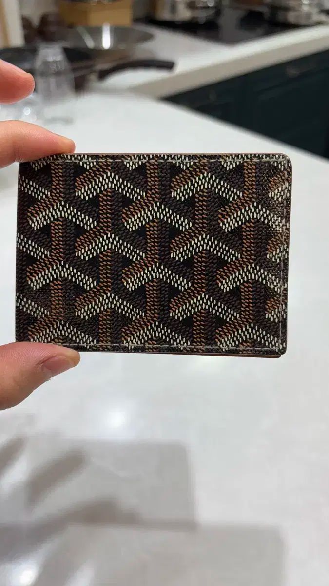 SAAD サード 長財布 ラウンドファスナー クロコダイル ワニ チョコブラウン SAAD サード 長財布 ラウンドファスナー クロコダイル ワニ