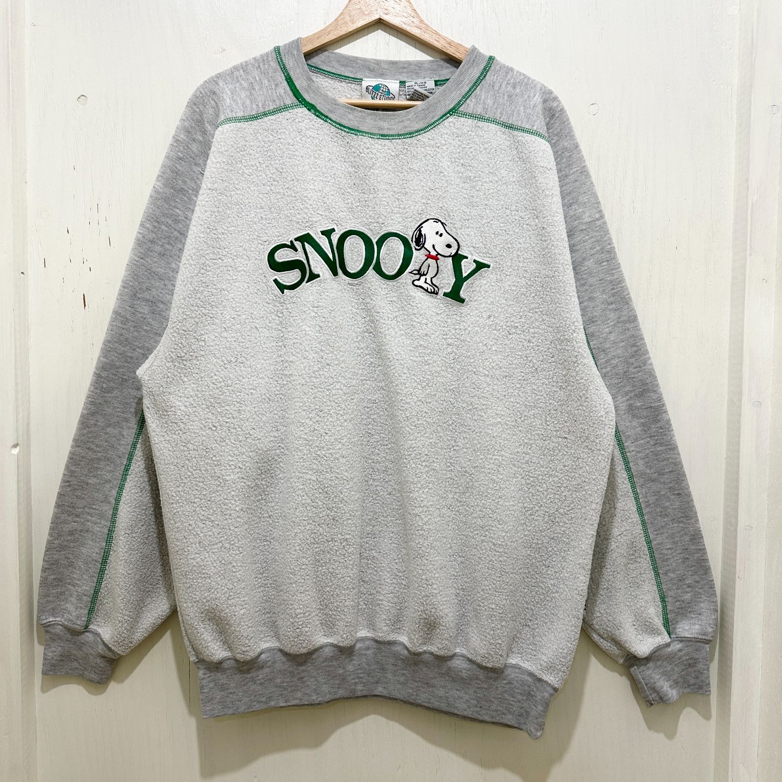 90s SNOOPY スヌーピー 刺繍スウェット ヴィンテージ オーバーサイズ ビッグシルエット ゆるダボ キャラクタースウェット XL グレー 灰色 古着 ユーズド