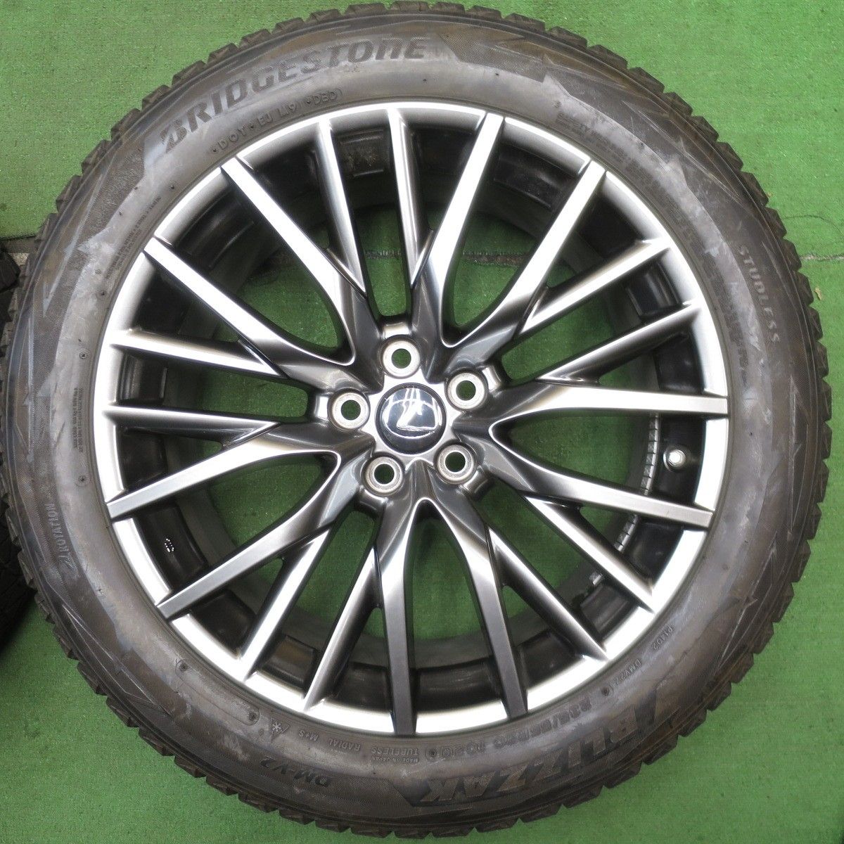 センサー付！キレイ☆レクサス RX Fスポーツ 純正 235/55R20 