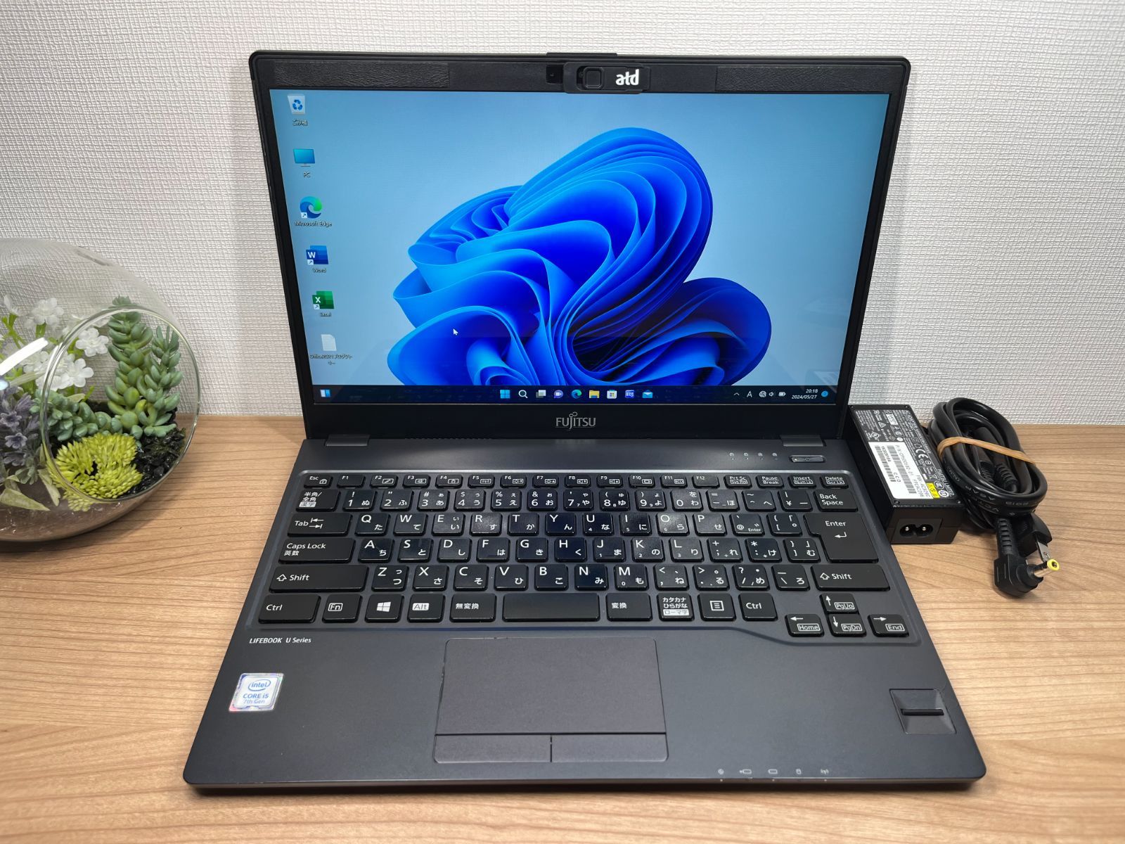 極美品・タッチパネル〉03334 富士通 LIFEBOOK U938/S i5-7200U ８GB / SSD 256GB 第7世代 Windows11 Office 軽量 極美品・タッチパネル〉03334 富士通 LIFEBOOK U938/S i5-7200U 8GB