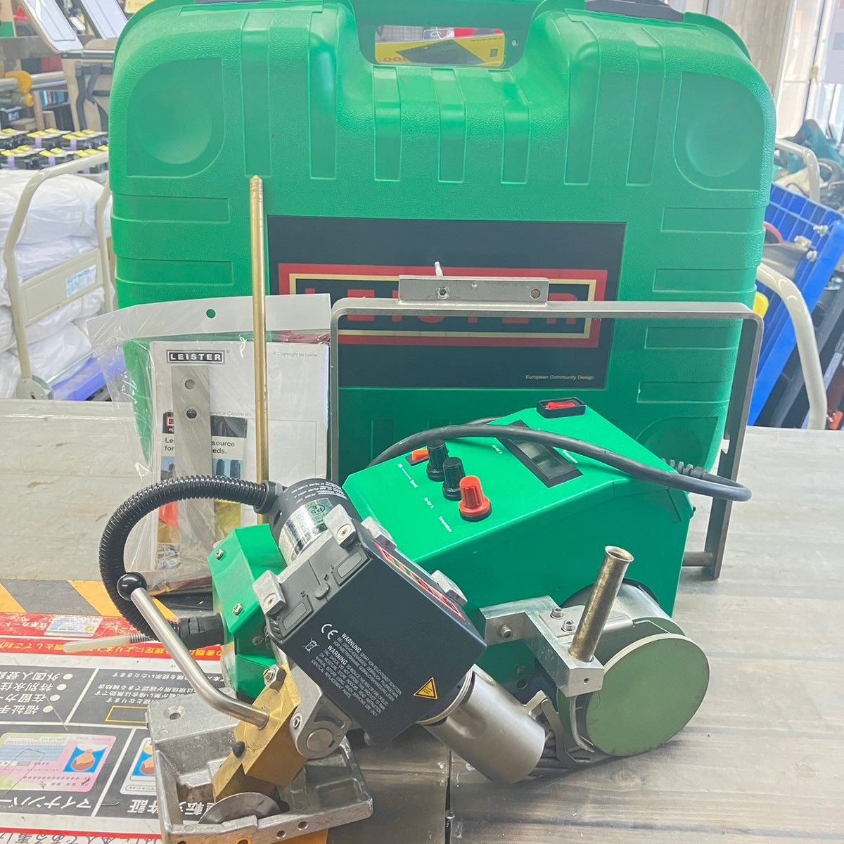 ライスター LEISTER CH-6060 Sarnen UNIFLOOR 熱風式自動溶接機