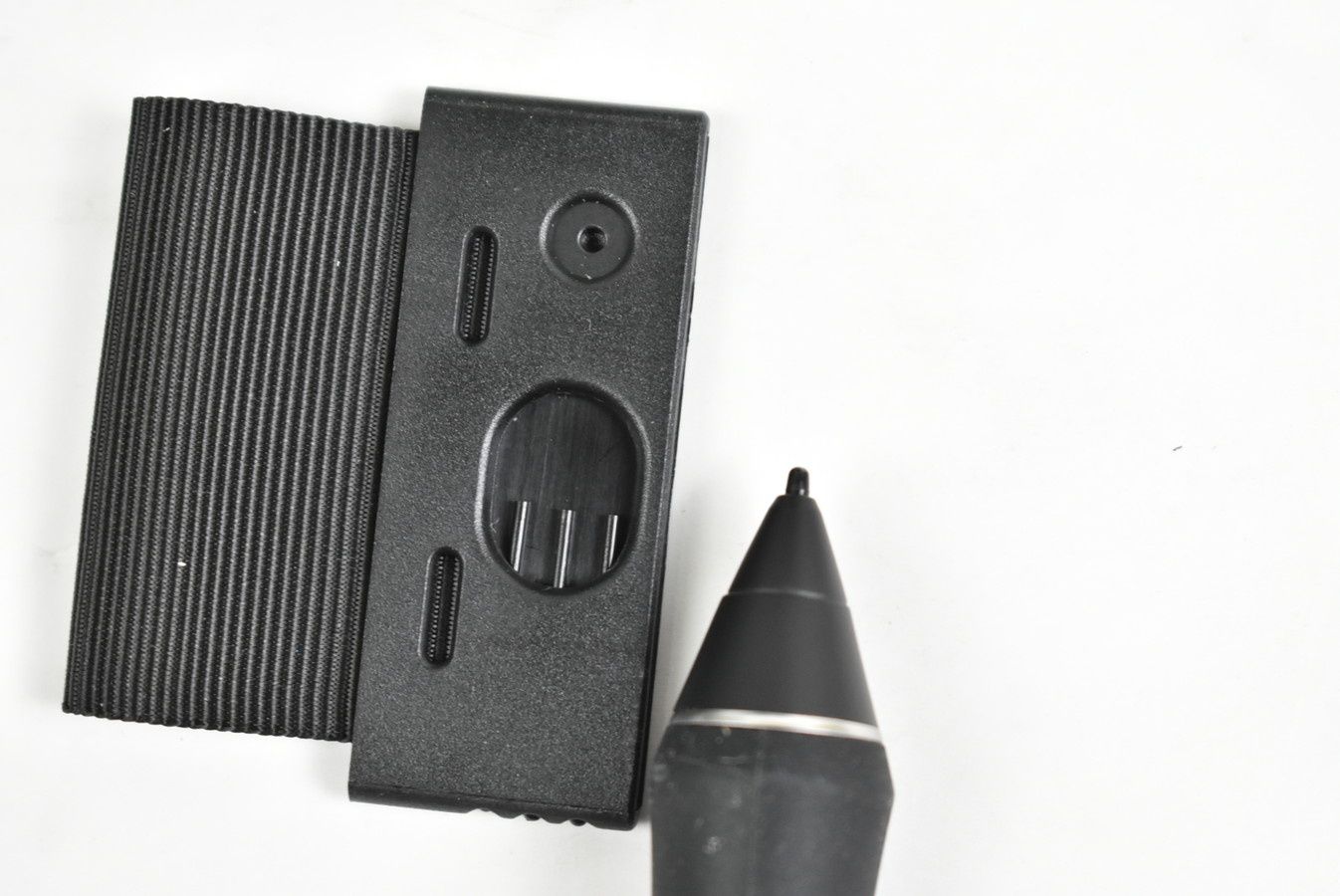 Wacom ワコム DTK-2260 Cintiq 22 製 ペンタブレット ペンタブ イラスト ITJQ15QK4PCE -A58-byebye VETTDRUCK_DE