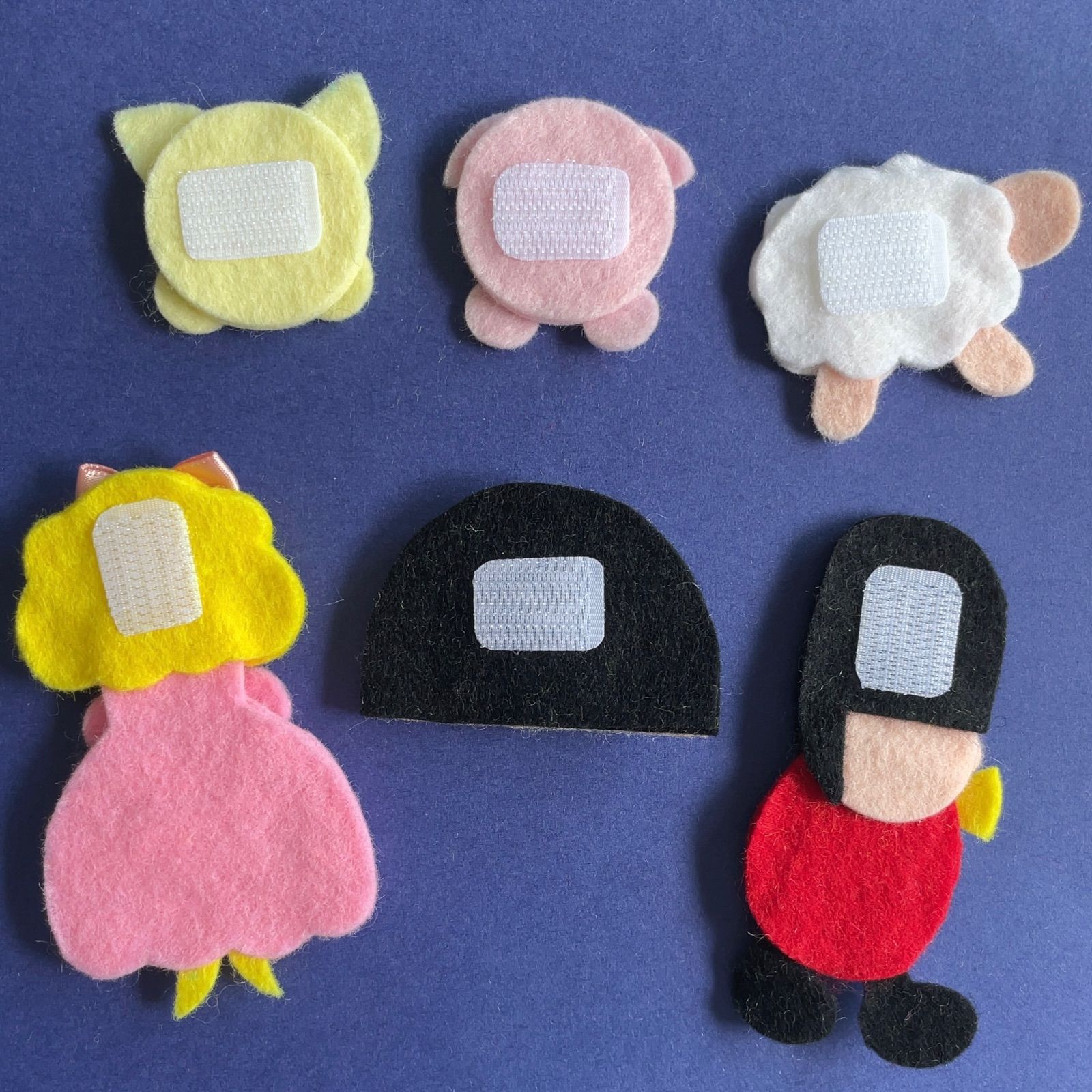 ☆4/8まで限定★手袋シアター★8点・15曲♪ ☆4/8まで限定★手袋シアター★8点・15曲♪