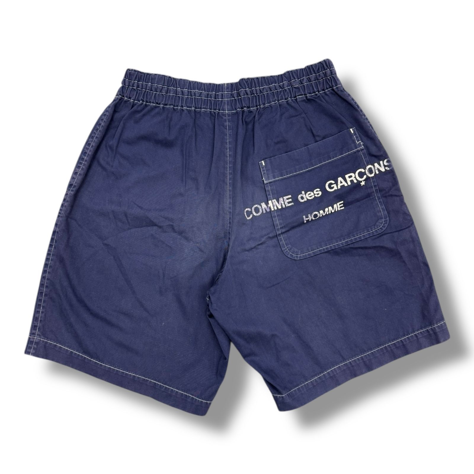 COMME des GARCONS HOMME バックロゴプリントショーツ ハーフパンツ