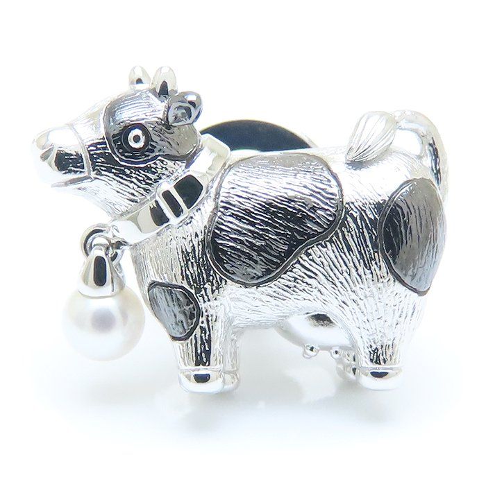 MIKIMOTO ミキモト 牛モチーフ ピンブローチ シルバー 真珠