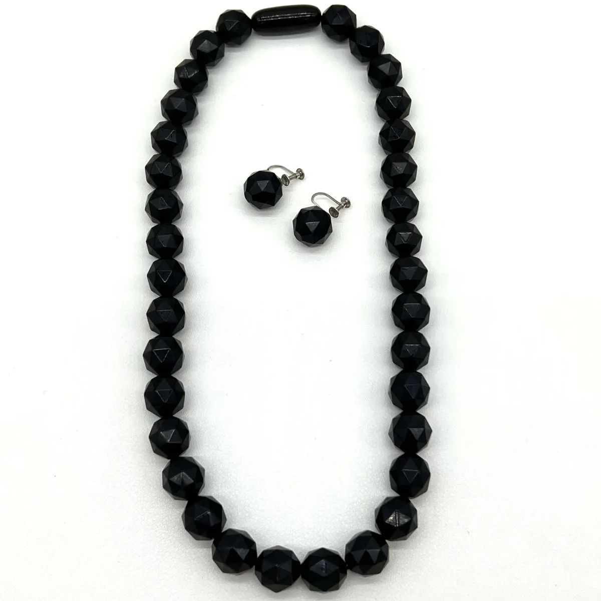 Victorian JET ヴィクトリアンジェットネックレス＆イヤリングセット