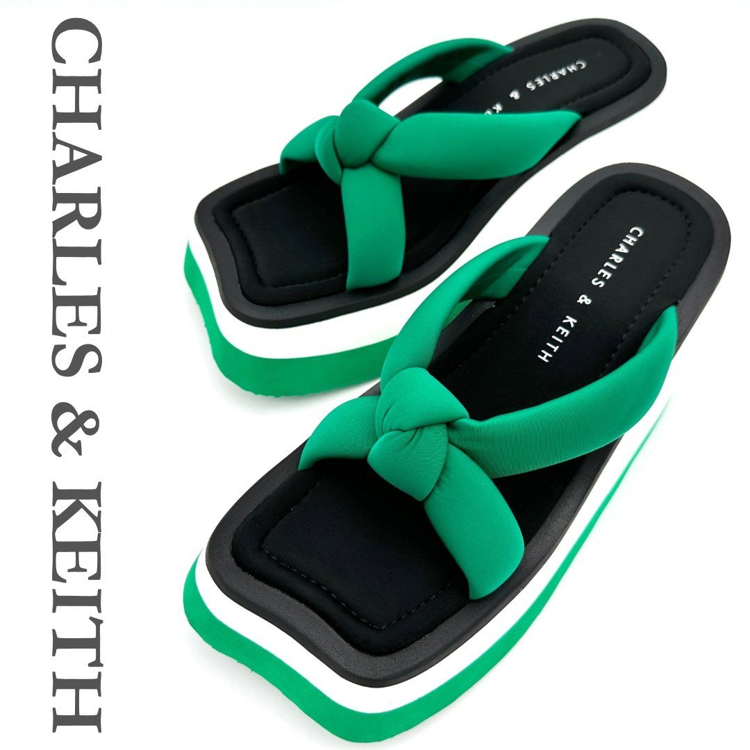 □新品未使用品□ CHARLES & KEITH タナー ノットウェッジ 厚底