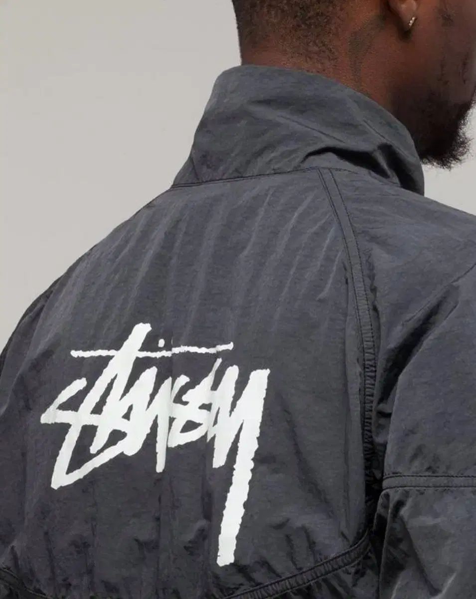 S Nike ナイキ x STUSSY ステューシー ウインドランナー ジャケット オフ ノワール
