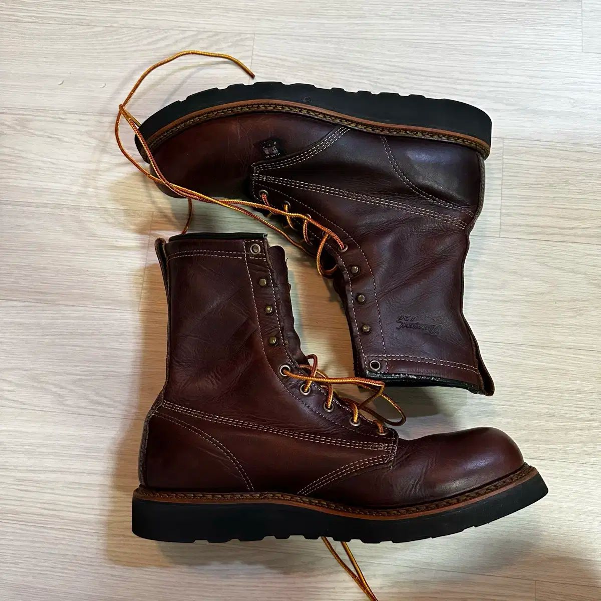 Thorogood ソログッド