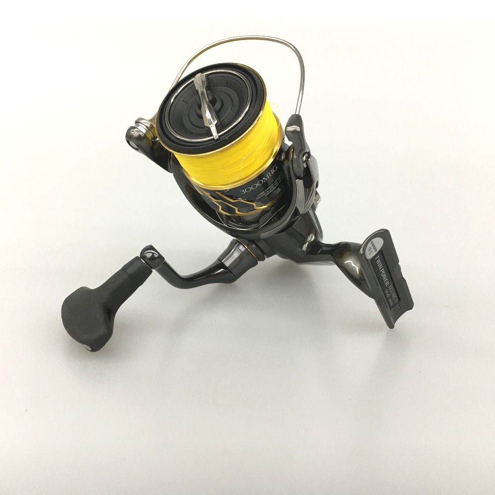 SHIMANO - △△SHIMANO シマノ スピニングリール 20ツインパワー 3000MHG 外箱、ライン付属 △△SHIMANO シマノ スピニングリール 20ツインパワー 3000MHG