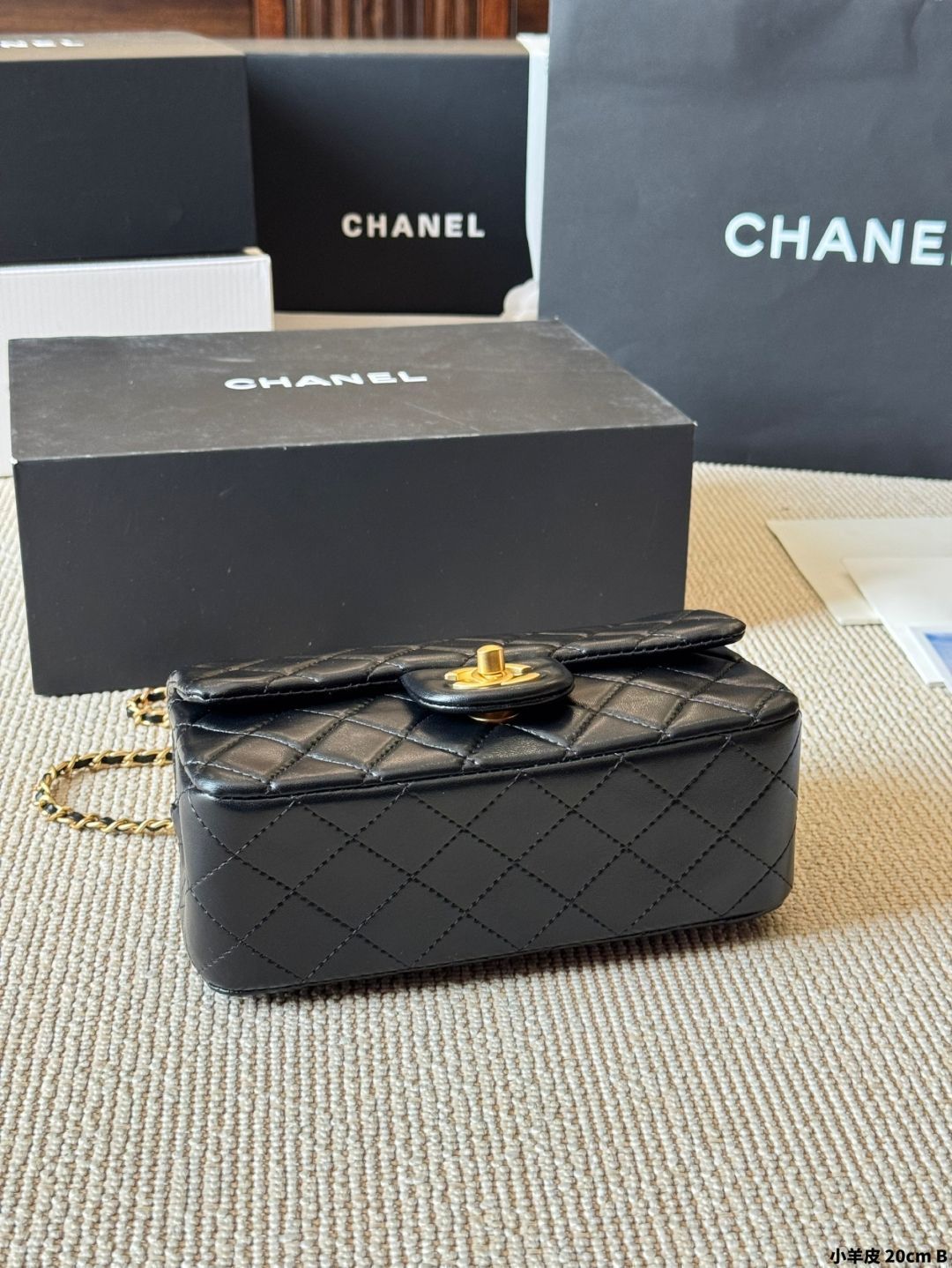 今日 Chanel G en Ball Square Flap Bag 小羊皮バージョン New Arrival