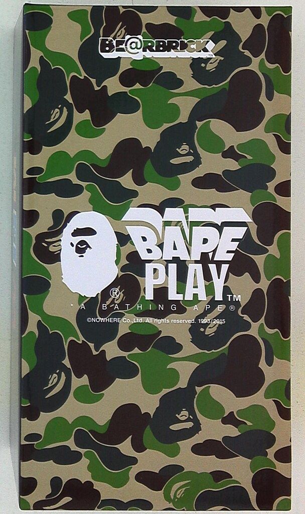 MEDICOMTOY BE RBRICK BAPE R CAMO SHARK BE RBRICK 400% GREEN 400%