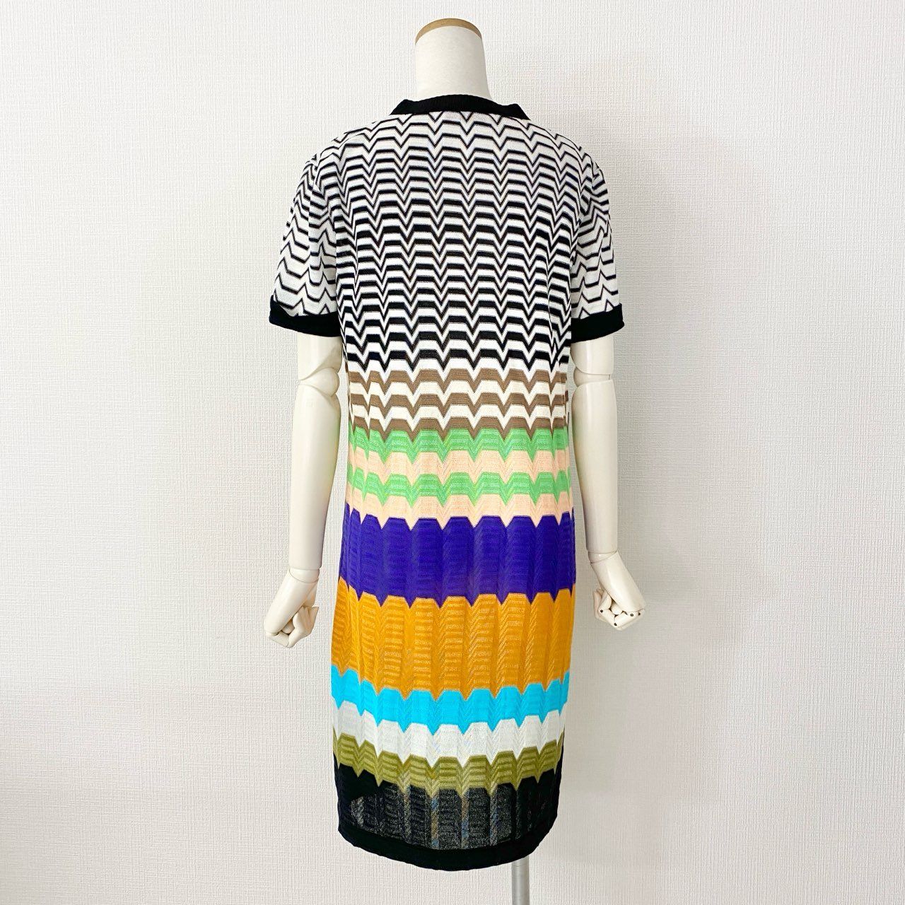 17f14 【極美品】イタリア製 MISSONI ミッソーニ ニットワンピース 半袖ワンピース サマーニット サイズ44 マルチカラー レディース  女性用 - メルカリ