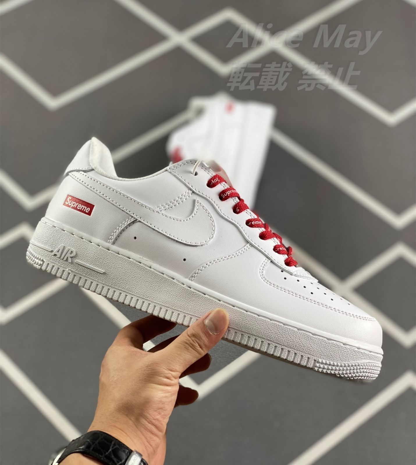 supreme x nike air force 1 low ナイキ カジュアルスニーカーホワイト 
