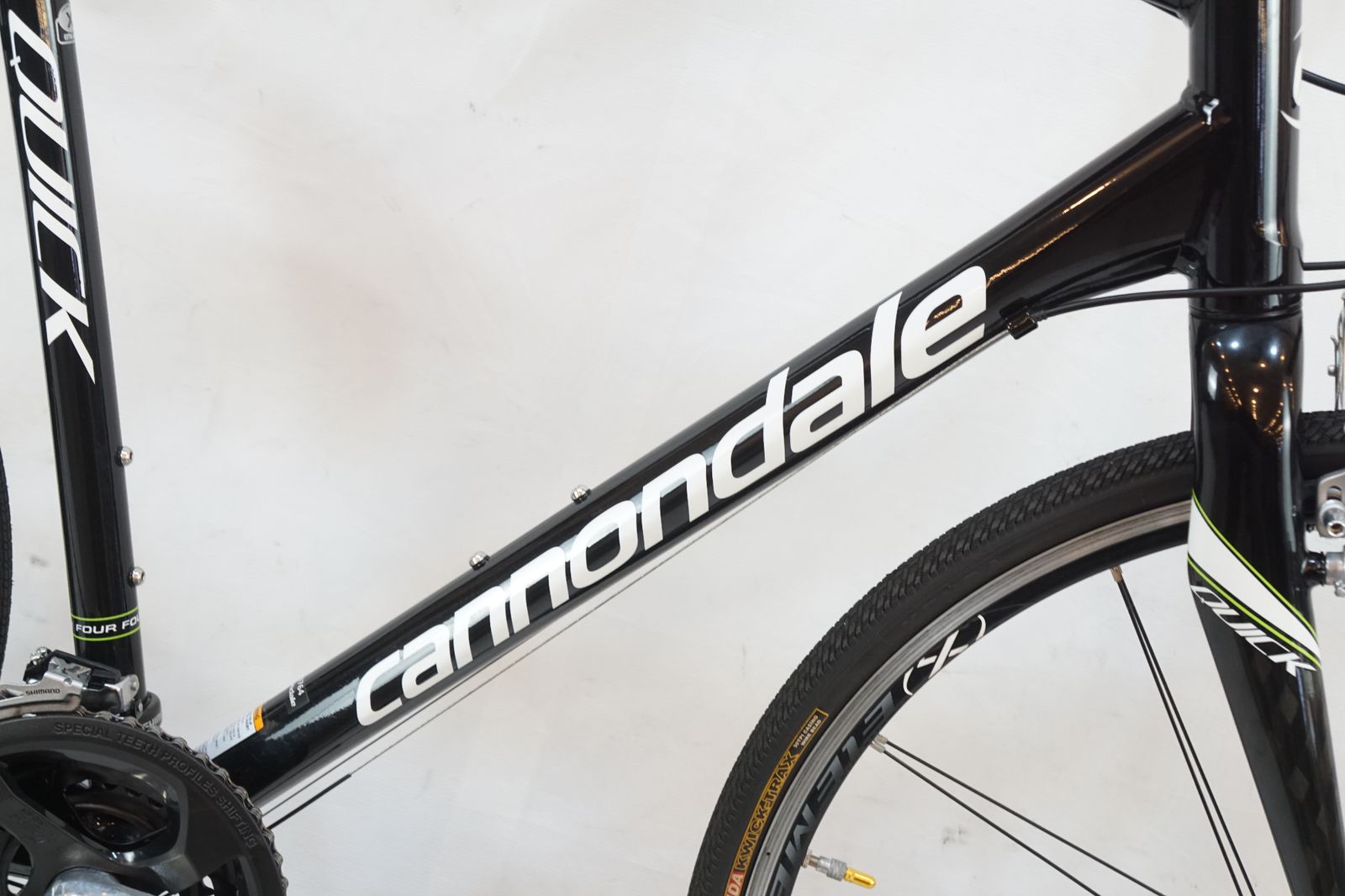 CANNONDALE キャノンデール