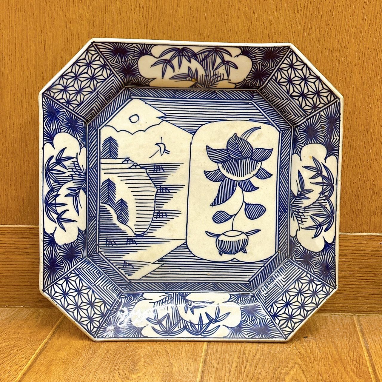 古伊萬里牡丹紋八角皿 花模様　明治時代 it-66e3bd7d1db7b-1200.jpg