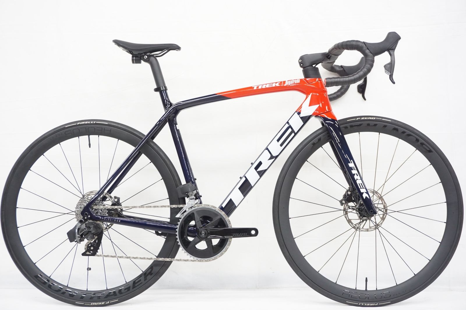 TREK 「トレック」 EMONDA SL6 E-TAP 2021年モデル ロードバイク/ 大阪