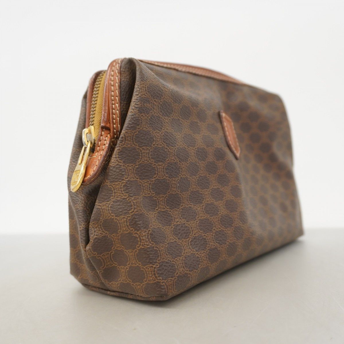 5mb1038 セリーヌ ポーチ マカダム PVC ブラウン ゴールド金具 レディース