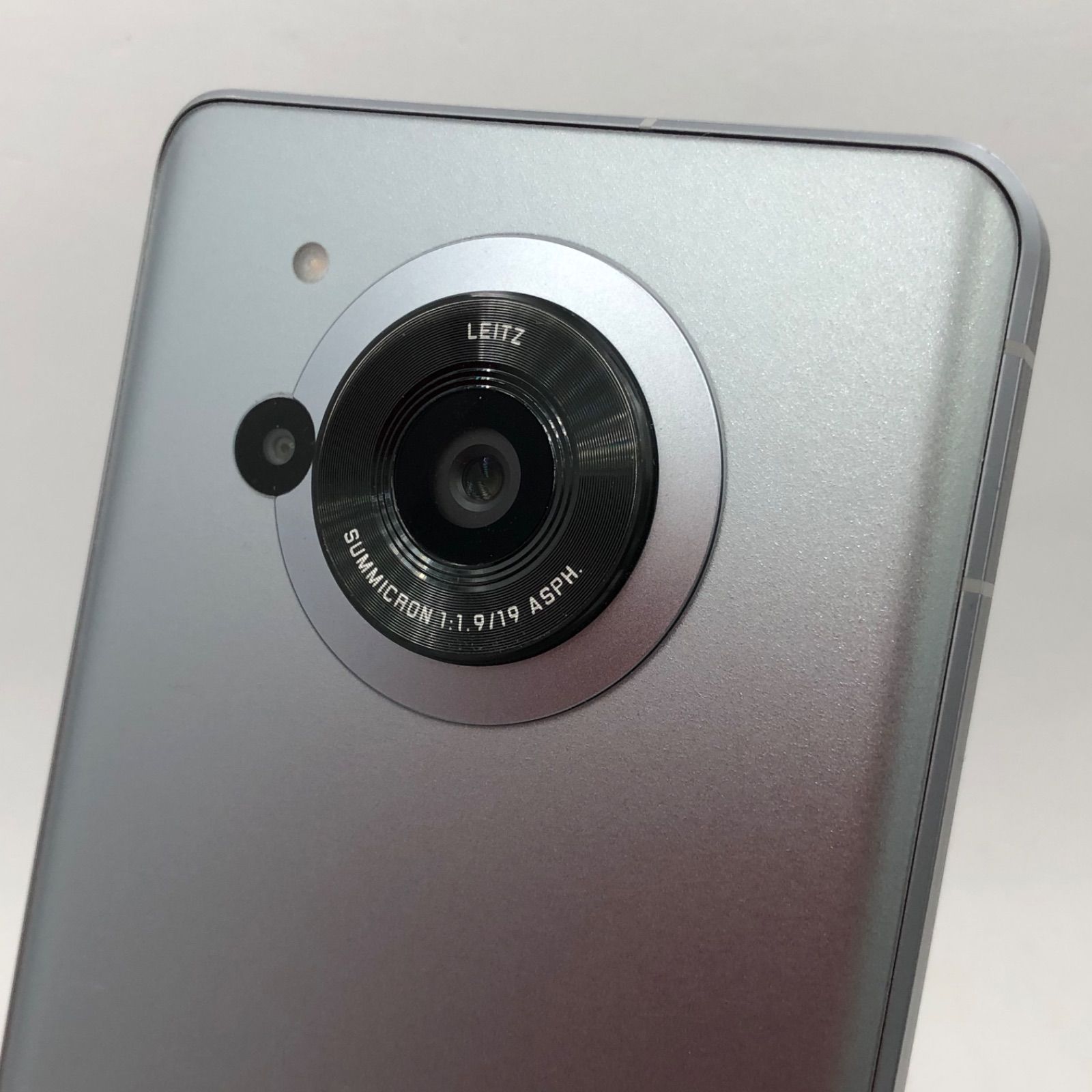 訳ありジャンク！ SHARP AQUOS R7 A202SH シルバー 256GB