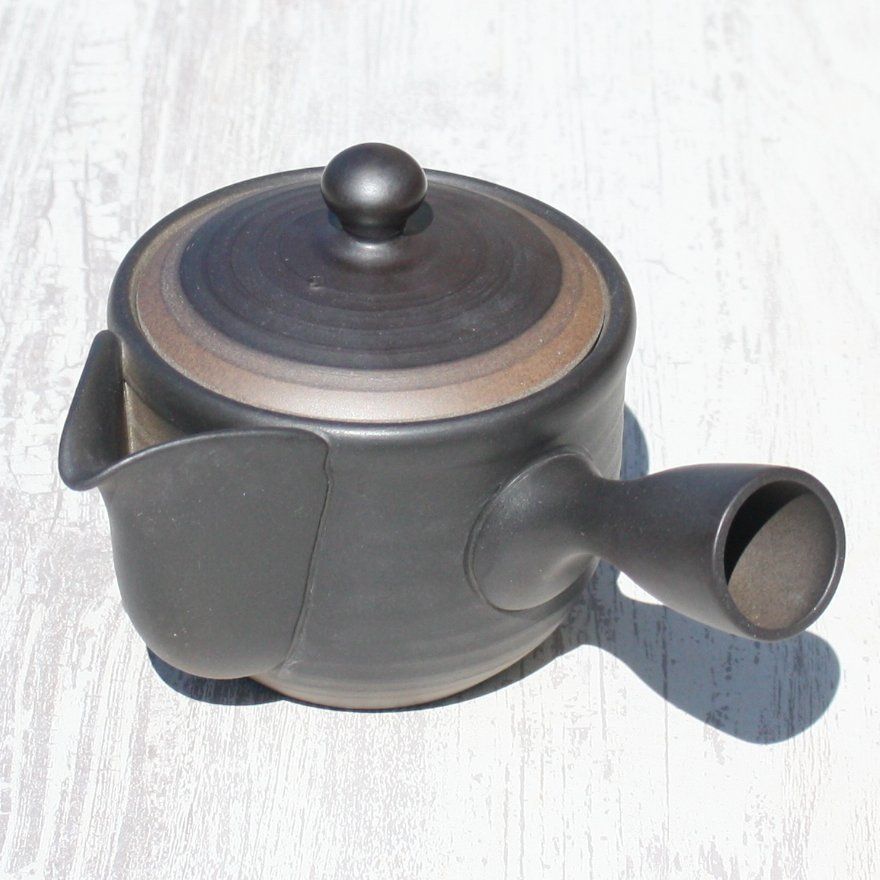 新品・良品》常滑焼 盛正窯 焼締黒化粧 広口たっぷり急須 楽捨て