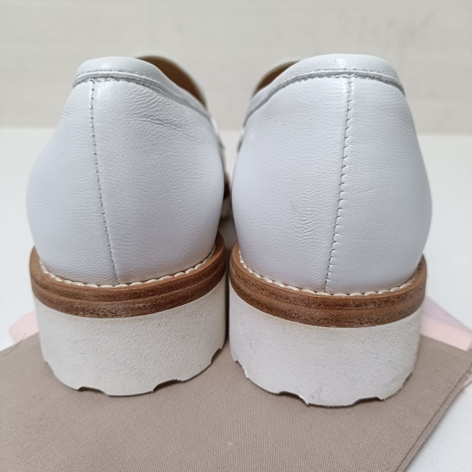 未使用ルカグロッシ　ホワイトレザーローファー　36.5/23.5cm 未使用 Luca Grossi ルカグロッシ コインローファー ホワイト