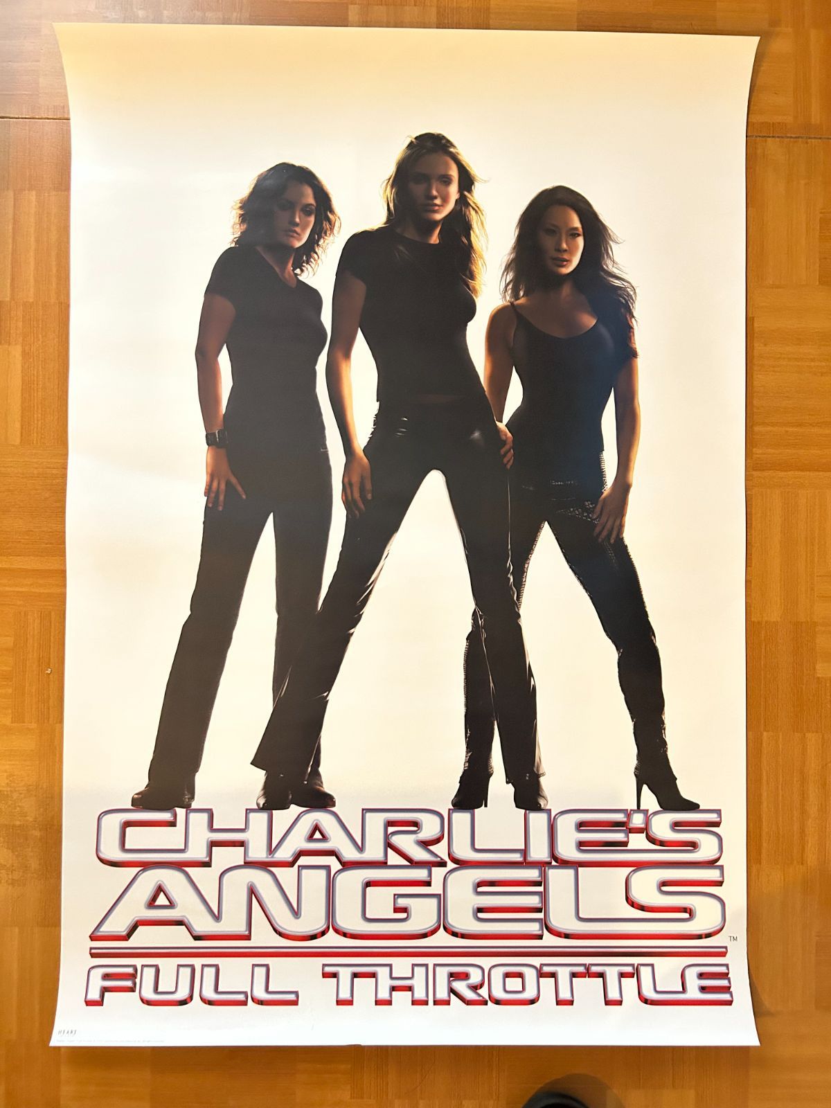 映画「チャーリーズエンジェル・フルスロットル」主演女優サイン 映画「チャーリーズエンジェル・フルスロットル」主演女優サイン