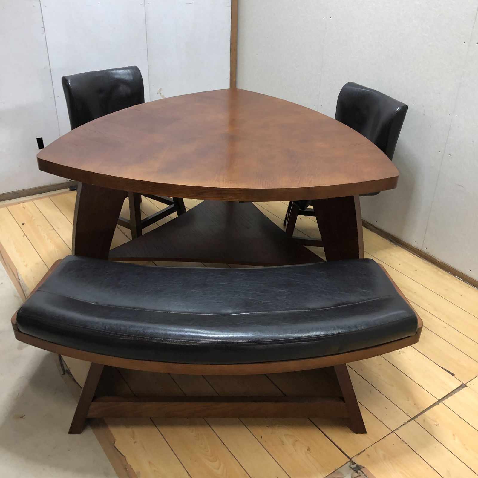 ダイニングセット 木製テーブル 回転椅子2脚 ベンチセット